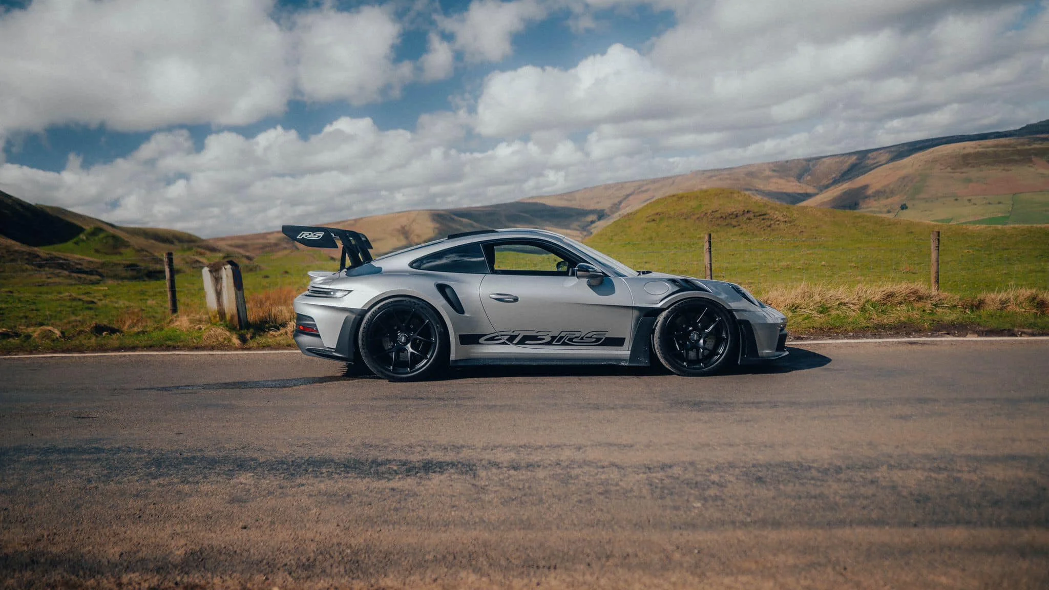 Photograph of 2023 Porsche GT3 RS Weissach