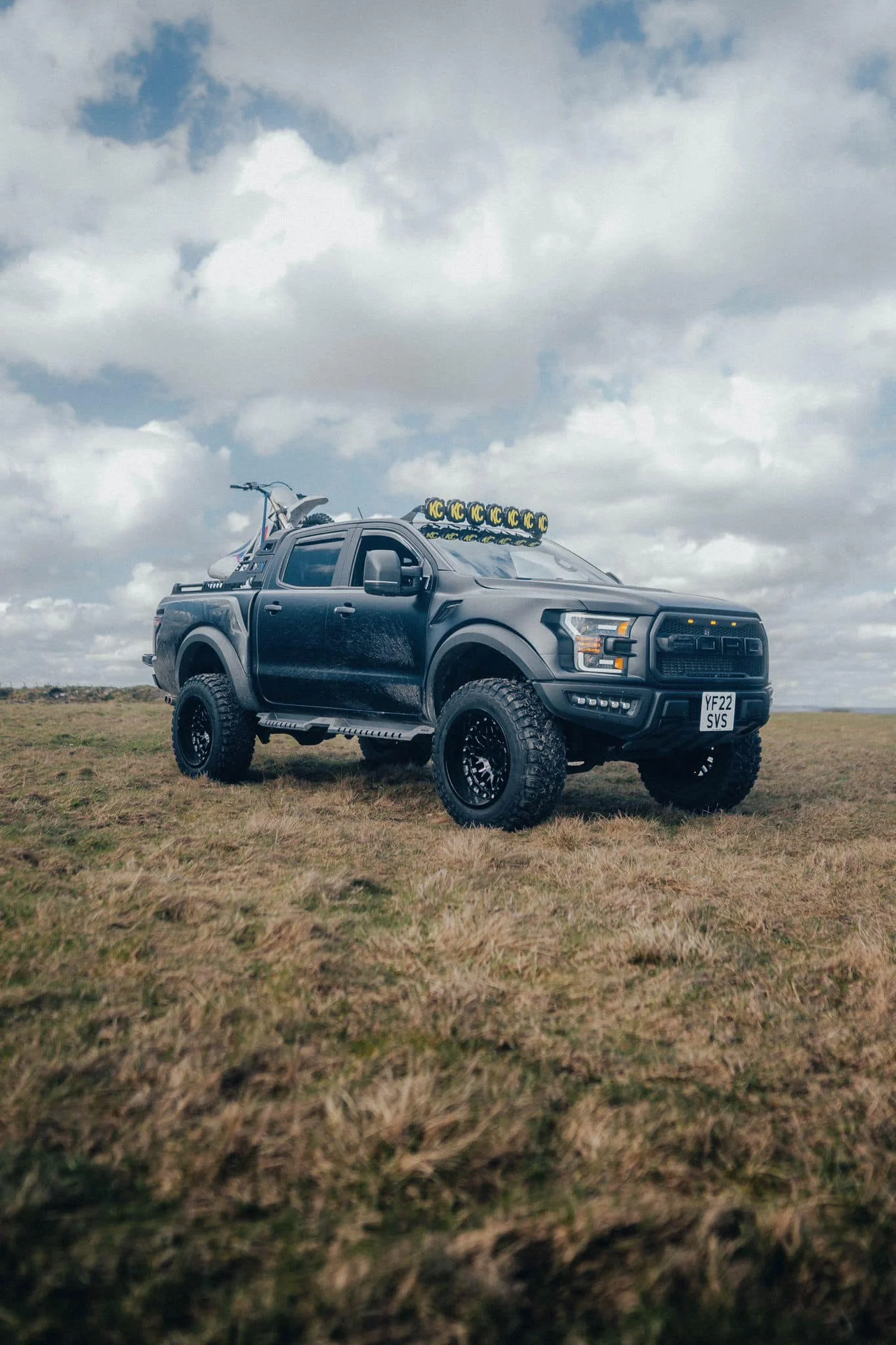 Photograph of 2022 Dirty Unicorn Ford Ranger & 2024 Yamaha YZF450